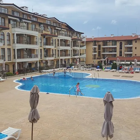 Apart Aqua Dreams شقة فندقية 2*